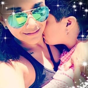 Meet your Posher, Celia